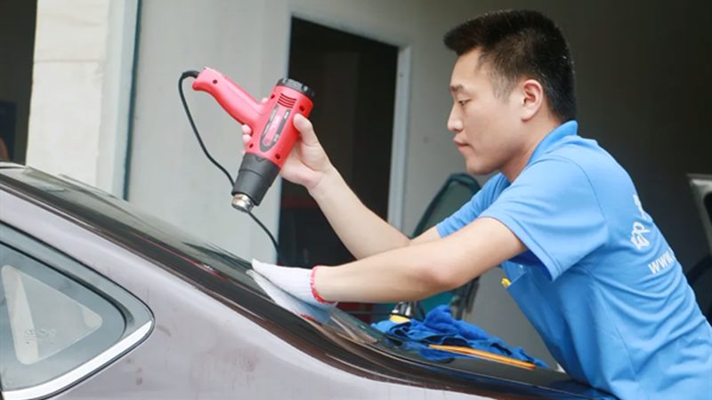 原厂配件的批发价格受到以下因素的影响：
